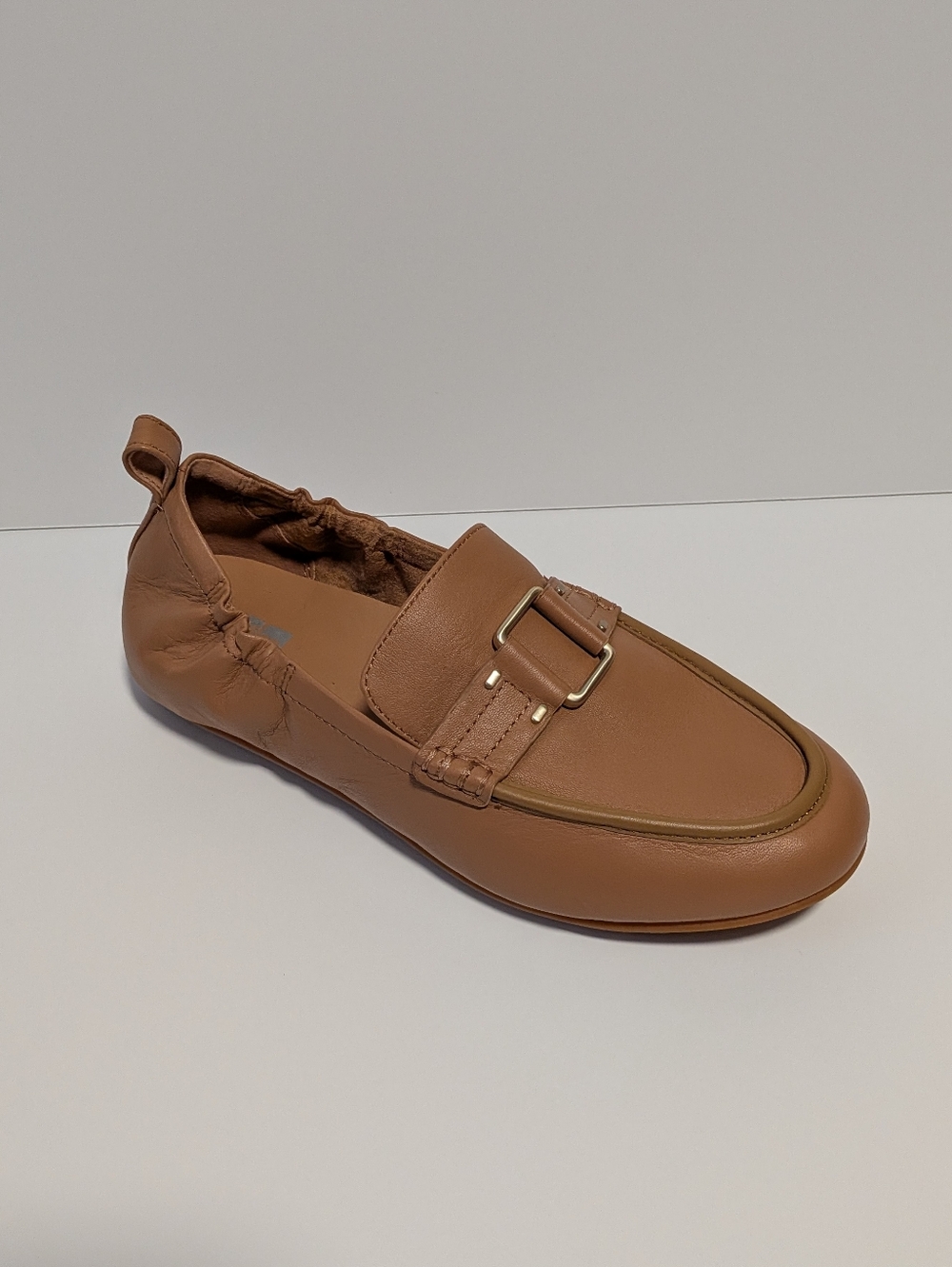 New'FitFlop Women's Tan Allegro Stud-Buckle Leather Loafers Size 7.5